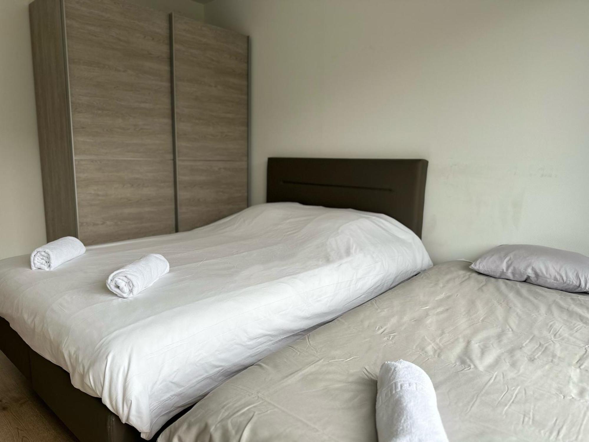 Căn hộ Furnished 2 Bedroom In Center Brussels